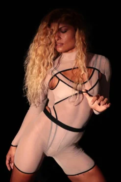 Rolling Lara Tulle Sleeves - Beige/Black 7 Rolling Lara Tulle Sleeves - Beige/Black -Radi Style Shop 14 5 7 728 bolerocrop2