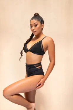 Lunalae Daisy Top - Recycled Black 14 Lunalae Daisy Top - Recycled Black -Radi Style Shop 2021101 LunaLae1763 1