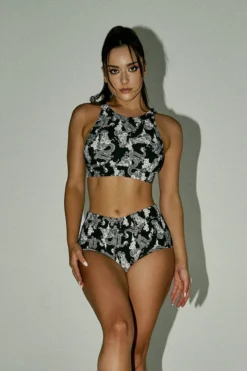 CXIX Nyx Top -Dragon -Radi Style Shop 21 04 22Creatures 214 95caa1b7 d3fb 41c4 af8c fd321f06ab94