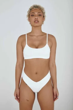 CXIX The Hills Top - Ribbed White