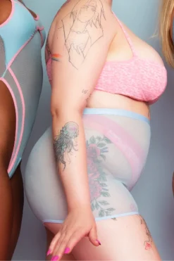 Rolling Blur Shorts - Blue 7 Rolling Blur Shorts - Blue -Radi Style Shop 23 10 5 593 meia20tacCCA7a20e20short20lateral 1