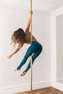 CXIX Gecko Grip Leggings - Teal 9 CXIX Gecko Grip Leggings - Teal -Radi Style Shop 4E9097C7 11D8 4639 AD9A CB9D520D918A 7A2E98AB B89D 4A9B 827F 639AB09F461B 1