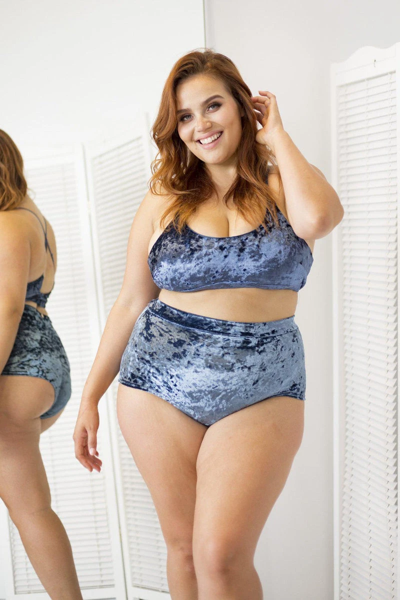 Lunalae Delphine Top - Gunmetal Velvet 9 Lunalae Delphine Top - Gunmetal Velvet - Image 9