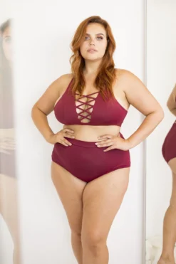 Lunalae Alexi Top - Wine 18 Lunalae Alexi Top - Wine -Radi Style Shop 6R7A8576