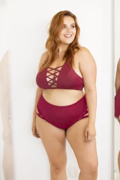 Lunalae Alexi Top - Wine 23 Lunalae Alexi Top - Wine -Radi Style Shop 6R7A8595