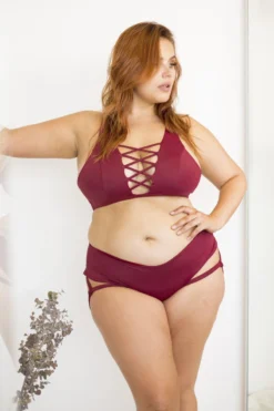 Lunalae Lure You Low-Rise Garter Shorts - Wine -Radi Style Shop 6R7A8612