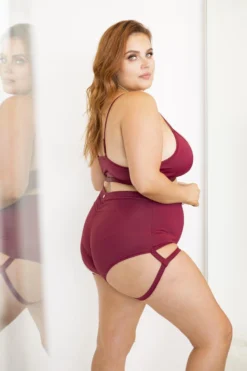 Lunalae Lure You High Waisted Garter Shorts - Wine -Radi Style Shop 6R7A8663 353a0dd3 879c 4c4d 8ffc c5d9a8bf99a8