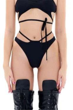 MÆD Star Top - Matte Black -Radi Style Shop C1AF997A B1AE 4EC3 AC11 723D6B281A3A 1 201 a c6c692a5 dca6 4967 95b7 7f1b73f20678 1