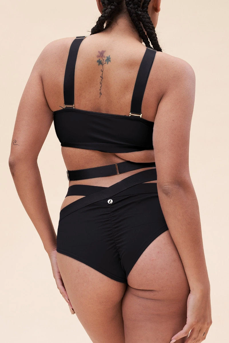 Lunalae Renee Cropped Bra - Recycled Black 2 Lunalae Renee Cropped Bra - Recycled Black - Image 2