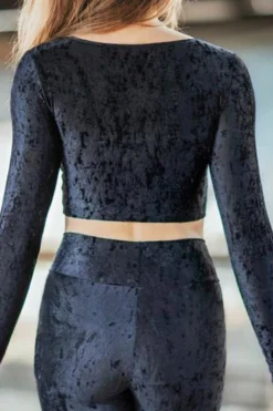 Dragonfly Pavi Crop Top - Velvet Black 6 Dragonfly Pavi Crop Top - Velvet Black -Radi Style Shop DF Pavi Velvet black 03213 540x 1a6844a8 a630 4390 bbe6 a17341332c4c