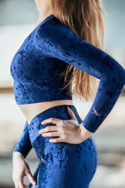 Dragonfly Pavi Crop Top - Velvet Blue 7 Dragonfly Pavi Crop Top - Velvet Blue -Radi Style Shop DF Pavi Velvet blue 03212 540x f6bd399d 08f5 4f20 a752 20f48916903b