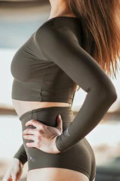 Dragonfly Pavi Crop Top - Khaki 7 Dragonfly Pavi Crop Top - Khaki -Radi Style Shop DF Pavi khaki 03212 540x 80f2725f a956 4d6d 9048 805b1db11971