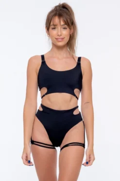 Nona Perkasa Gladiolus Top - Black -Radi Style Shop Gladiolusblack04 62f196c4 5cb9 404f 85c0 e2a77130f3fa 1