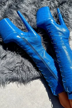 Hella Heels Electric Boa Knee High Boots - 8inch -Radi Style Shop IMG 0709 e5dbd198 2336 4cc6 92bf d3d01c124d9b 1