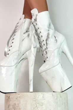 Hella Heels Renaissance 8inch Boots - Faith -Radi Style Shop IMG 4439 147147147