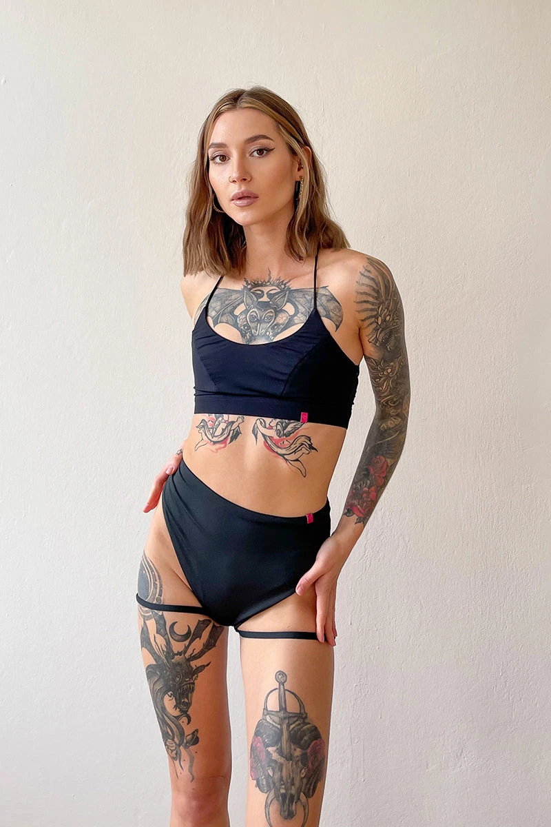 Pole Addict Bliss Adjustable Garter Shorts - Black 2 Pole Addict Bliss Adjustable Garter Shorts - Black - Image 2