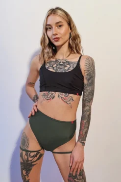 Pole Addict Bliss Top - Black -Radi Style Shop IMG 7793 23ee36da c2e2 4f56 bfd8 ac98cac29bb3