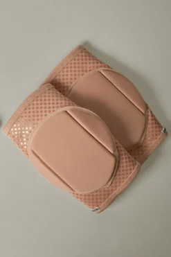 Queen Grippy Kneepads - Latte -Radi Style Shop Lattegrip