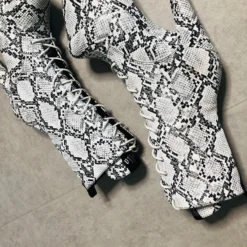 Hella Heels Mamba Boots - 7inch 6 Hella Heels Mamba Boots - 7inch -Radi Style Shop Mamba7inch2 1