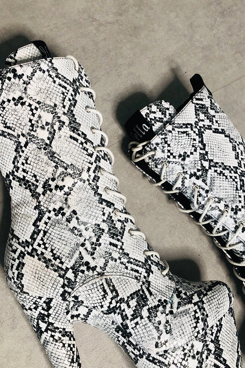 Hella Heels Mamba Boots - 7inch 2 Hella Heels Mamba Boots - 7inch - Image 2