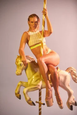 Rolling Hunter Reversible Top - Candy