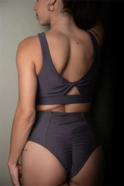 Chantay Polewear Pretzel 2-way Top - Ash -Radi Style Shop Pretzel2 WayTop Ash 17 600x 35d51945 062a 4326 a8b6 c5a7515e427c