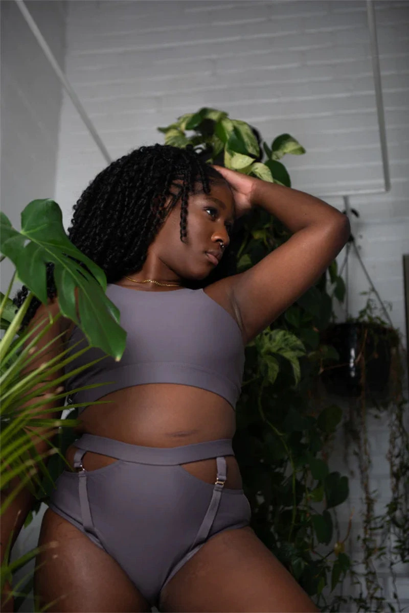 Chantay Polewear Pretzel 2-way Top - Ash 5 Chantay Polewear Pretzel 2-way Top - Ash - Image 5