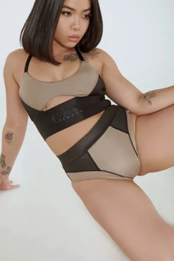 CXIX Riding Solo High Waist Bottoms - Black/Mink 19 CXIX Riding Solo High Waist Bottoms - Black/Mink -Radi Style Shop Riding Solo Top Bottoms Mink Active wear Poledance dance Aerialist 6 095ed790 426a 4a20 bd68 bb25489d1687