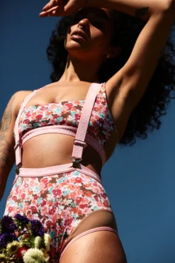 Rolling Alpha Top - Petali -Radi Style Shop Rolling 1850 4055bcf3 8007 45bd bebc 23543a66afc0 1