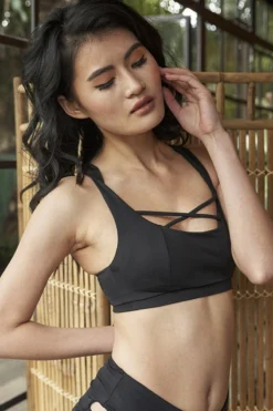 Lunalae Jaded Top - Black -Radi Style Shop Shot 22 008 1