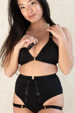 Tatiana Activewear Kaizen Top - Matte Black -Radi Style Shop TatianaActive KaizenBraMatteBlack 2044 1