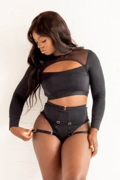 Tatiana Activewear Esme Top - Black 18 Tatiana Activewear Esme Top - Black -Radi Style Shop TatianaActiveEsmeLongSleeveCropMeshTop 4857cropped 5a9627a4 498e 4a55 88b8 17c0c7e1c806 1