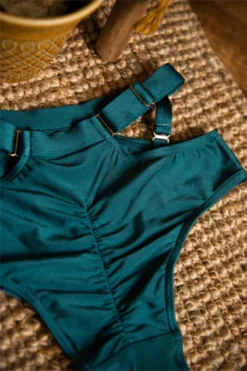 Chantay Polewear Tulip Shorts - Forest -Radi Style Shop TulipShorts Forest 18 600x cbdff8a0 93d8 42b4 ac16 860741aa0db3 1