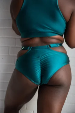 Chantay Polewear Tulip Shorts - Forest -Radi Style Shop TulipShorts Forest 7 600x 1551a803 686e 4149 b14a ad07c259dedc 1