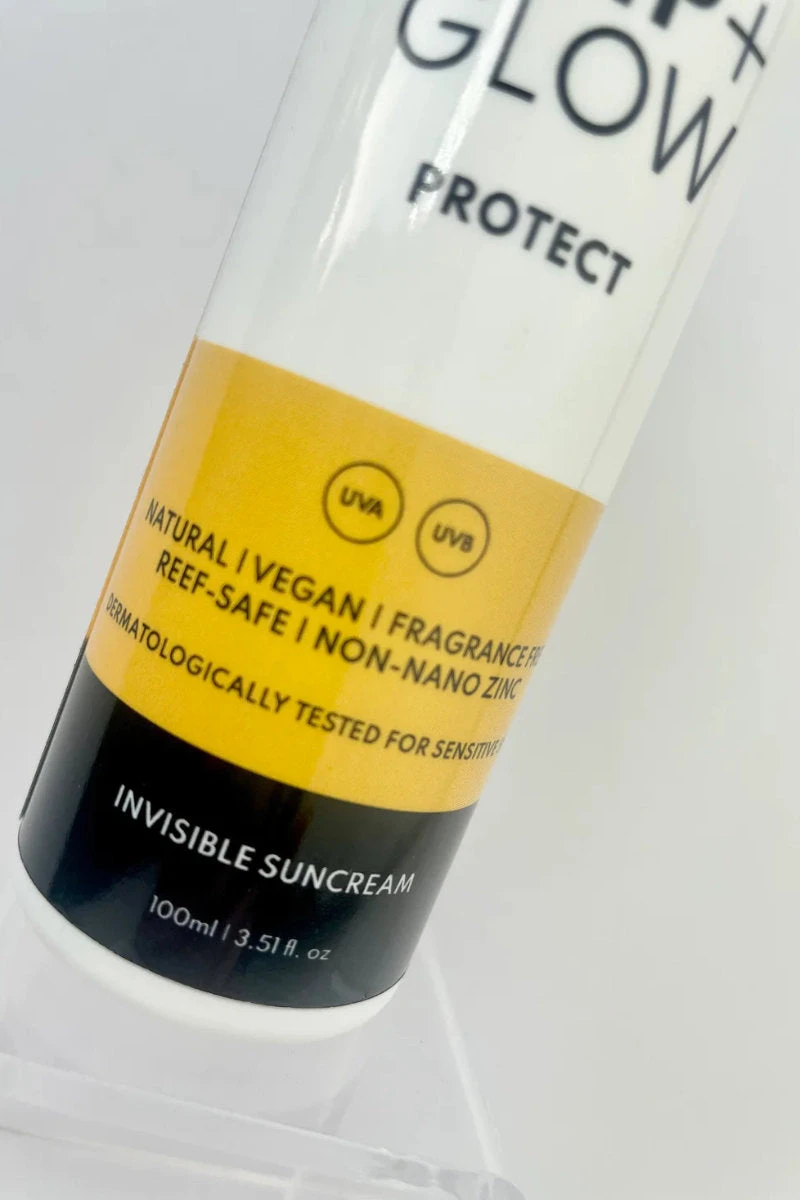 Grip + Glow 30SPF Invisible Suncream (100ml/Travel Size) 2 Grip + Glow 30SPF Invisible Suncream (100ml/Travel Size) - Image 2