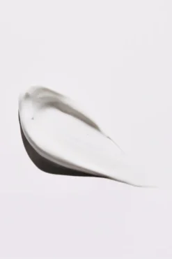 Grip + Glow 30SPF Invisible Suncream (100ml/Travel Size) 6 Grip + Glow 30SPF Invisible Suncream (100ml/Travel Size) -Radi Style Shop image 1100x f1079902 9aa1 4f9c b774 2da83420af70 1