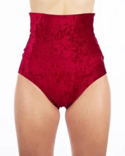 Dragonfly Betty High-Waisted Shorts - Velvet Red -Radi Style Shop jdshcsaclw.Betty shorts velvet red 1