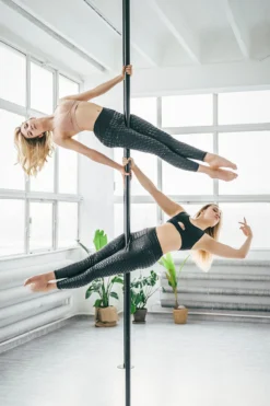 REV ACTIV Sticky Leggings - Black -Radi Style Shop revactiv dancetemple print malowanieswiatlem 0032 1