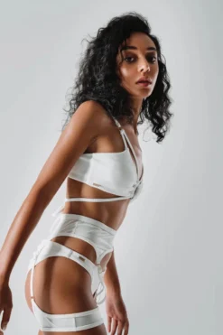Flole Oriana Shorts And Garter Belt - White 6 Flole Oriana Shorts And Garter Belt - White -Radi Style Shop white polewear orianaset 3 1176x1800 86a8e0c6 a928 406c 96b3 b5e79cc0c732